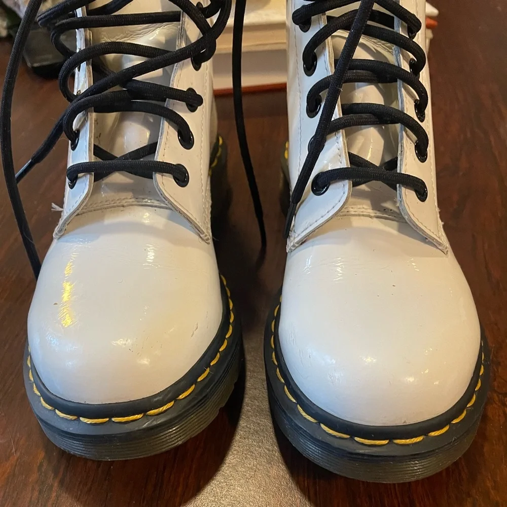 Dr. Martens 1460 Patent Leather The Original Boots - Picture 2 of 12